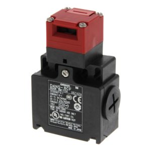 Компактный выключатель двери защитного ограждения, IP67, 1NC/1NO (замедленного действия), вертикальное прикрепление ключа, кабель 1м — Omron