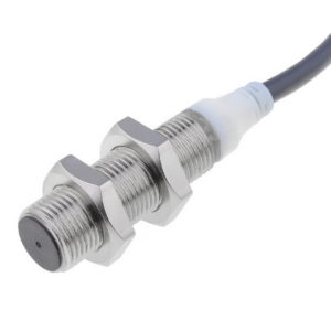 Индуктивный датчик, диаметр 3мм, экранированный, 0.8мм, DC, 3-wire, PW, NPN NC — Omron