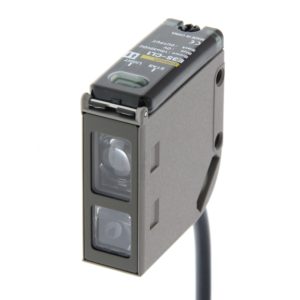 Датчик фотоэлектрический, definite, 40-200мм, DC, 3-wire, NPN/PNP, кабель 2м — Omron
