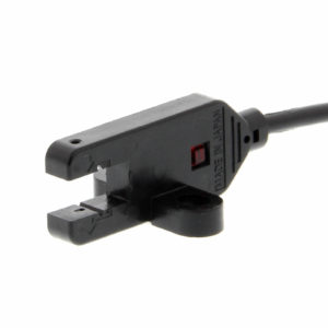 Миниатюрный фотоэлектрический датчик — Omron