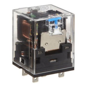 Relay for DC load, 5-pin plug-in, 10 A, 230 VAC, SPST-NO, LED indicator, lockable test button — Omron