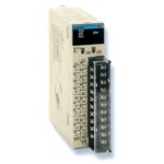 Модуль расширения для CS1, 4 аналоговых входа (1-5В, 0-5В, 0-10В, -10-+10В, 4-20мА) и 4 выхода (1-5В, 0-5В, 0-10В, -10-+10В), разрешение 1:4000/8000